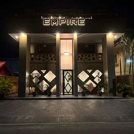 Empire Apartments Su 2 Marthastraat Парамарибо Екстер'єр фото